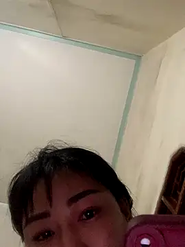 Snapshot of Your_hope77 chatting on 10-29-25, 10:47 Your hope77 online show from 10-29-25, 10:47