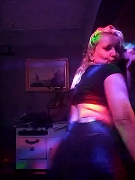 Nicolle Amor online show from 01-09-26, 04:41