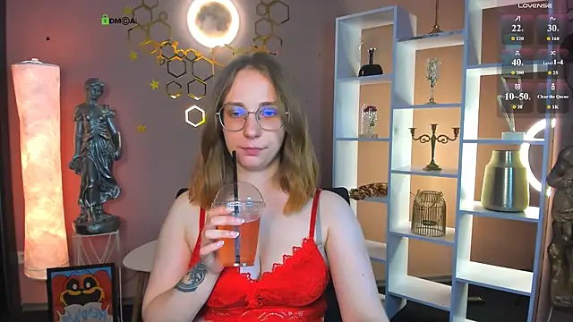 Snapshot of evalora_vei chatting on 06-11-26, 01:05 evalora vei online show from 06-11-26, 01:05