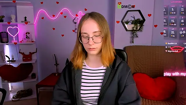 evalora vei online show from 04-11-26, 07:17