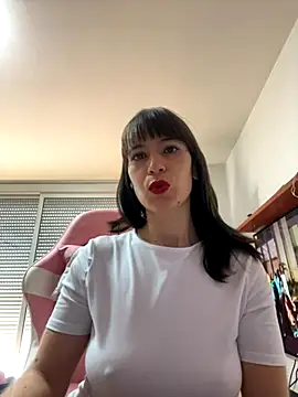 AlanaRius18 online show from 11-28-25, 10:04