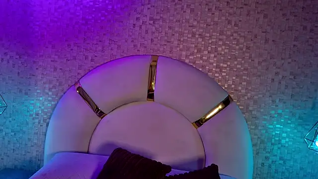 emmy rose25 online show from 03-08-26, 11:46