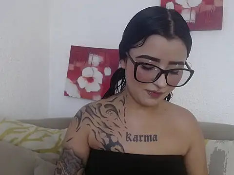 Nebula Lux online show from 01-07-26, 12:32