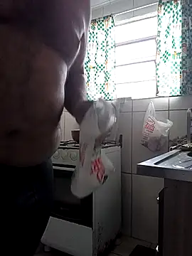 Snapshot of Motoboy100 chatting on 01-10-26, 12:00 Motoboy100 online show from 01-10-26, 12:00