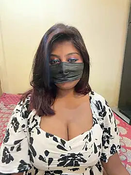 Snapshot of payal_mittal chatting on 06-02-26, 10:54 payal mittal online show from 06-02-26, 10:54