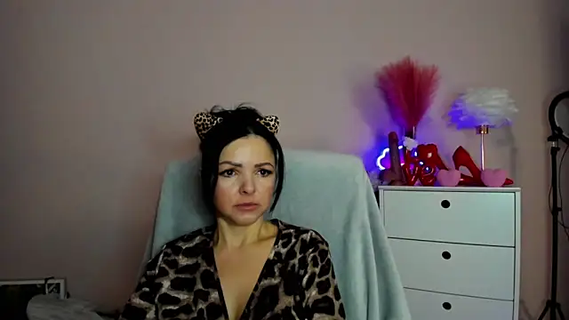 Snapshot of Mollybloom40 chatting on 03-27-26, 08:26 Mollybloom40 online show from 03-27-26, 08:26