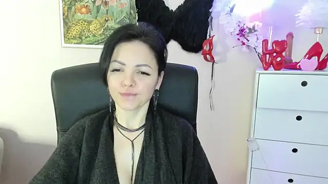 Mollybloom40 online show from 02-18-26, 07:39