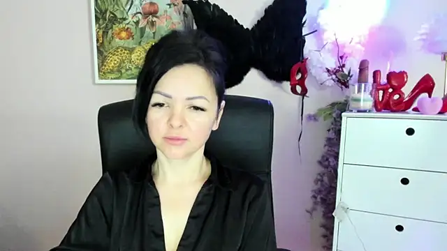 Snapshot of Mollybloom40 chatting on 03-10-26, 07:23 Mollybloom40 online show from 03-10-26, 07:23