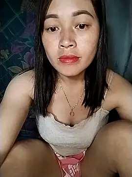 Hani-i online show from 04-17-26, 01:19