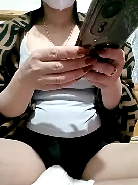 Katy68 online show from 11-21-25, 04:55