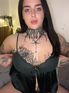 lucycoxxoxo online show from 07-14-26, 10:27