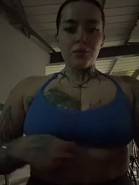 lucycoxxoxo online show from 05-16-26, 12:53