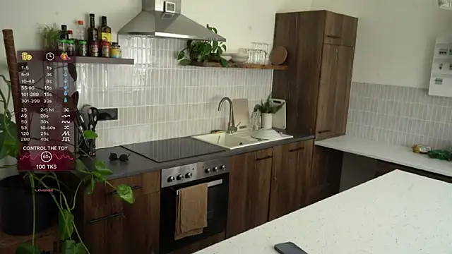 monsieurguitsxxx online show from 04-10-26, 11:28