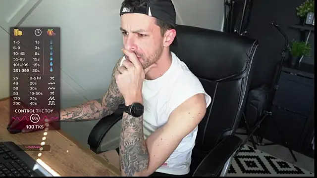 monsieurguitsxxx online show from 03-04-26, 01:30