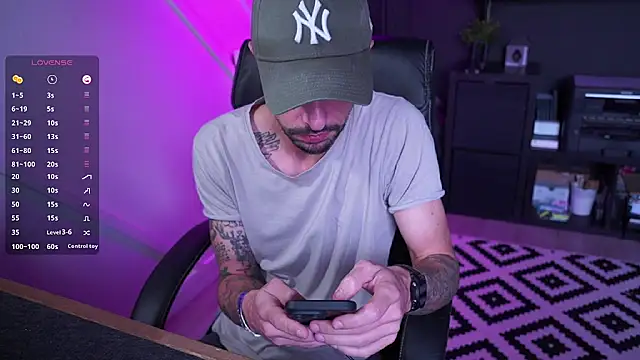 monsieurguitsxxx online show from 11-10-25, 12:32