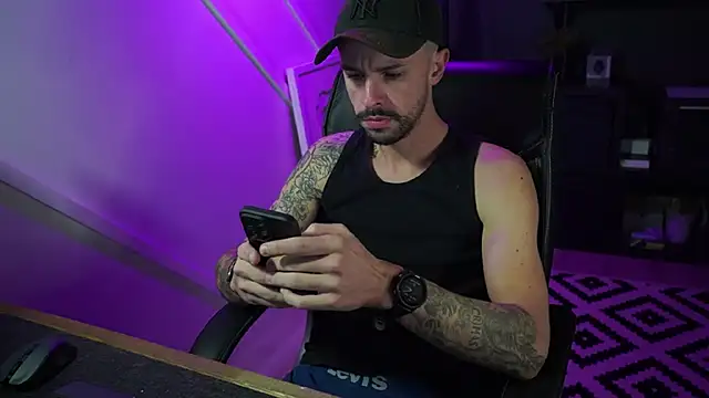 monsieurguitsxxx online show from 11-16-25, 02:11