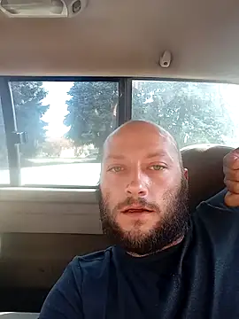 Snapshot of bobstrongdong chatting on 10-14-25, 03:34 bobstrongdong online show from 10-14-25, 03:34