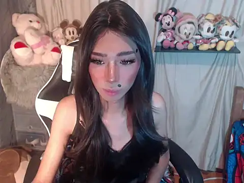 Yourasianbabyemma online show from 10-25-25, 06:12