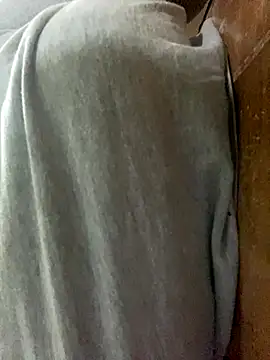 Snapshot of fairyviolet chatting on 10-31-25, 11:00 fairyviolet online show from 10-31-25, 11:00