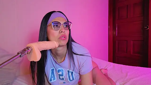 Sub Scarlett online show from 10-17-25, 01:24