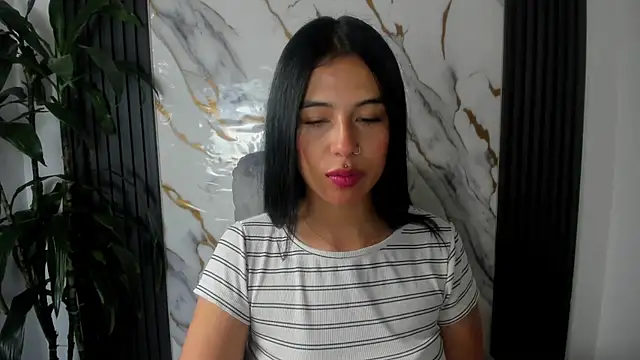 Snapshot of Sub_Scarlett chatting on 02-23-26, 12:50 Sub Scarlett online show from 02-23-26, 12:50