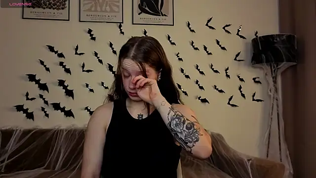 JonDatko online show from 10-30-25, 03:38