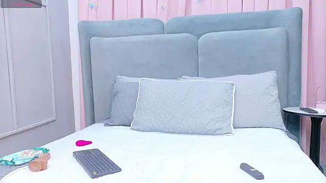 NaughtyHally  online show from 03-10-26, 11:47