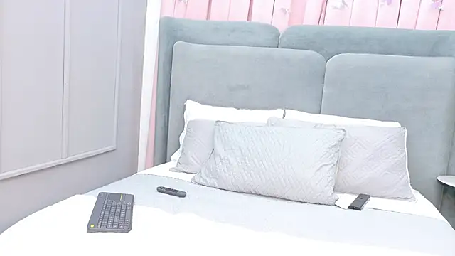 NaughtyHally  online show from 03-09-26, 12:09