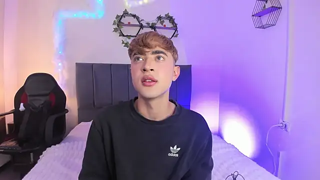 JustinCastiblanco online show from 11-26-25, 11:32