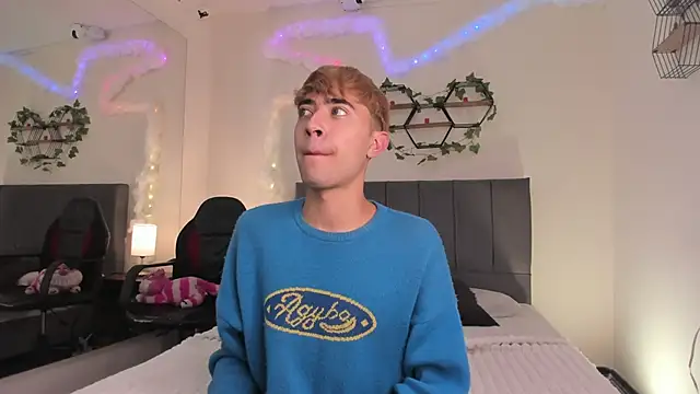 JustinCastiblanco online show from 11-21-25, 11:20