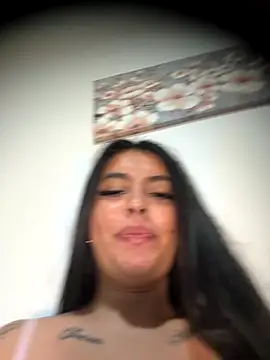 Snapshot of I_Amvictoria chatting on 10-18-25, 08:22 I Amvictoria online show from 10-18-25, 08:22