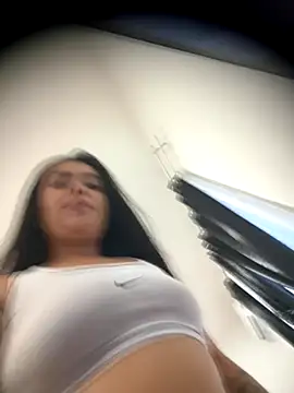 Snapshot of I_Amvictoria chatting on 10-22-25, 03:33 I Amvictoria online show from 10-22-25, 03:33