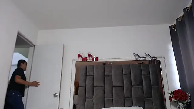 Salmma Milf online show from 06-30-26, 11:43