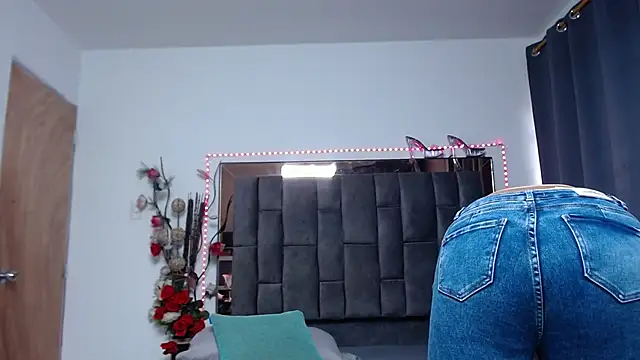 Salmma Milf online show from 02-20-26, 11:56