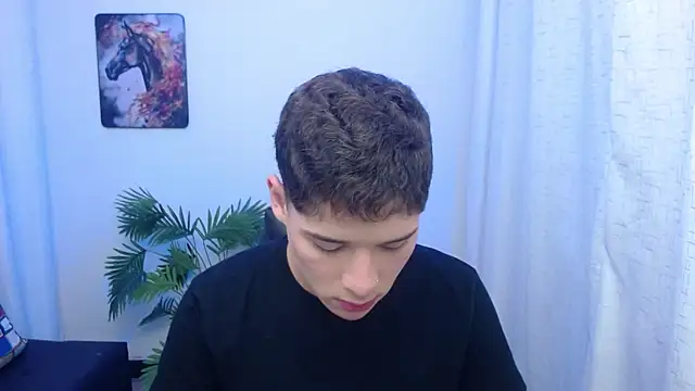 Snapshot of Mattass18 chatting on 06-17-26, 01:21 Mattass18 online show from 06-17-26, 01:21
