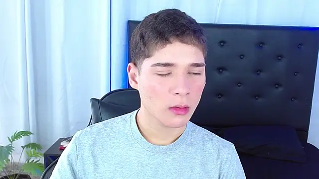 Mattass18 online show from 03-12-26, 01:37