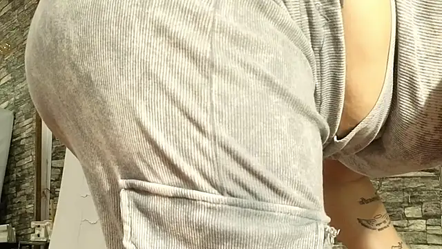 TokyoSky online show from 12-21-25, 07:04