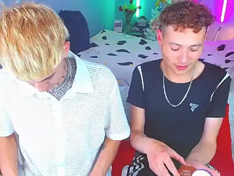 Latin boysxxxx online show from 11-27-25, 04:13