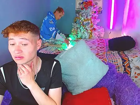 Latin boysxxxx online show from 12-01-25, 04:08