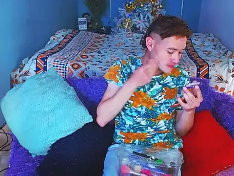 Latin boysxxxx online show from 12-05-25, 04:27