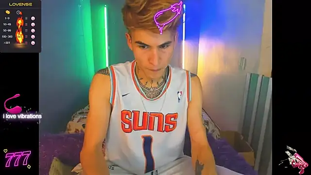 Latin boysxxxx online show from 03-27-26, 11:38