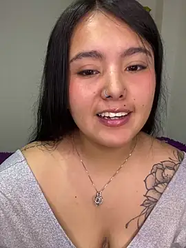 Snapshot of Mellani_luod chatting on 04-08-26, 06:31 Mellani luod online show from 04-08-26, 06:31