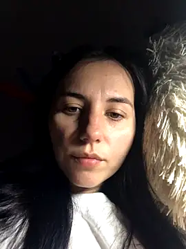 oliviya mur online show from 10-25-25, 07:03