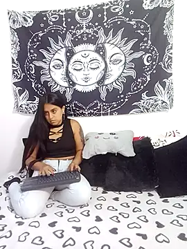 abby n emily online show from 11-03-25, 12:31