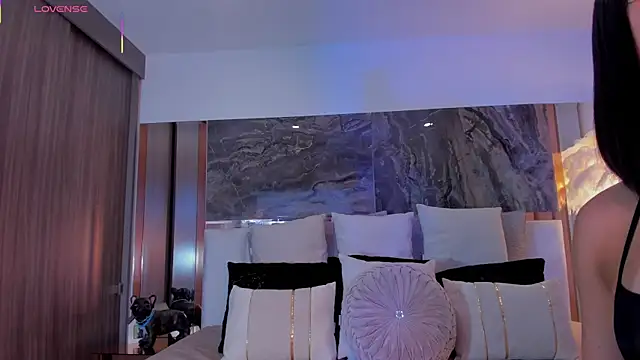 Rashel Frost  online show from 11-12-25, 04:11