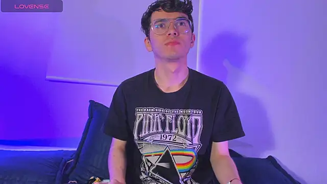 dani angel dark online show from 01-09-26, 09:33