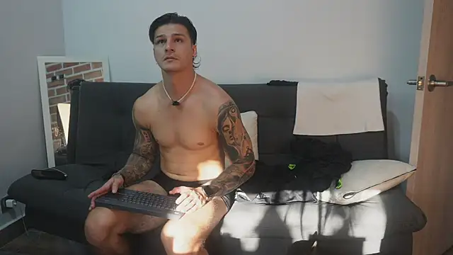 Dominick walker online show from 11-14-25, 09:29