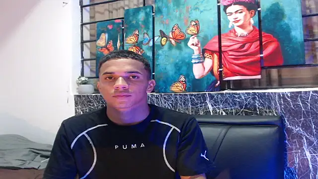 Natan Latino online show from 04-13-26, 01:20