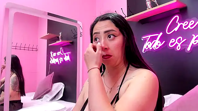 JuliethCruz  online show from 11-30-25, 01:45