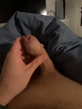 Snapshot of Hornsby181 chatting on 10-29-25, 05:23 Hornsby181 online show from 10-29-25, 05:23